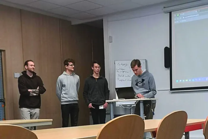 Ein Einblick in die Ausbildung bei der BREDEX GmbH