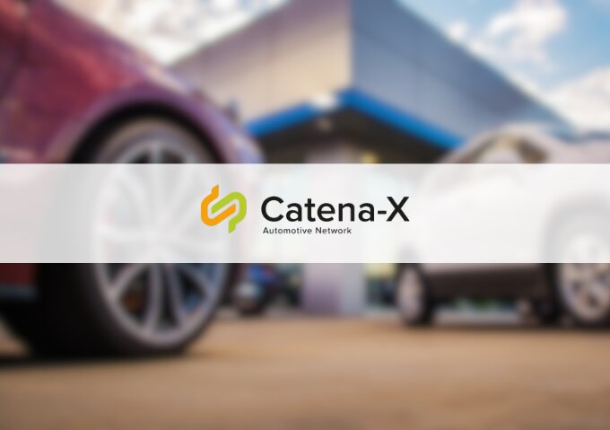 Bild eines Autohauses mit CatenaX-Logo